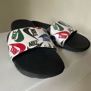 Nike Slides Size 7